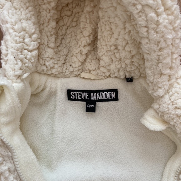 Never worn Steve Madden 6-9 months Winter Suit for baby - Picture 2 of 2